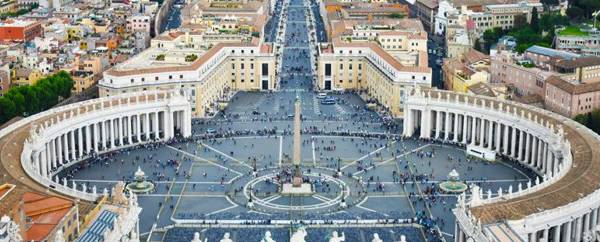 نظام الحكم في الفاتيكان