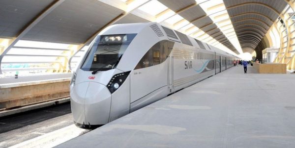 كم تبعد حائل عن الرياض بالقطار؟